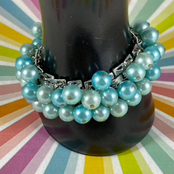 Beautiful vintage cha cha bracelet made in Japan 1960s multicolors of mints and - Picture 2 of 5